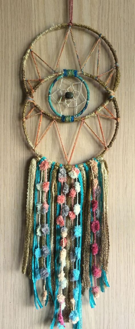 Image result for bohemian crafts Dreamcatchers Diy, Atrapasueños Diy, Dream Catcher Tutorial, Dream Catcher Patterns, Dream Catcher Decor, Dream Catcher Craft, Gods Eye, Dream Catcher Diy, Dream Catchers