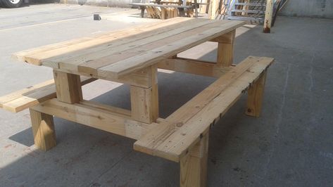 Picnic Table Ideas, Picknick Table, Benches Diy, Picnic Table With Umbrella, Diy Picnic, Diy Picnic Table, Picnic Table Plans, Diy Bench Outdoor, Home Office Cabinets