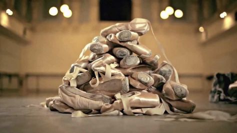 Don't Throw Away Old Pointe Shoes, Do One Of These 4 Things Instead Old Pointe Shoes, English National Ballet, Dancer Wear, Pointe Shoe, Cats Cradle, Female Dancers, Lovers Day, Bird Boxes, Point Shoes