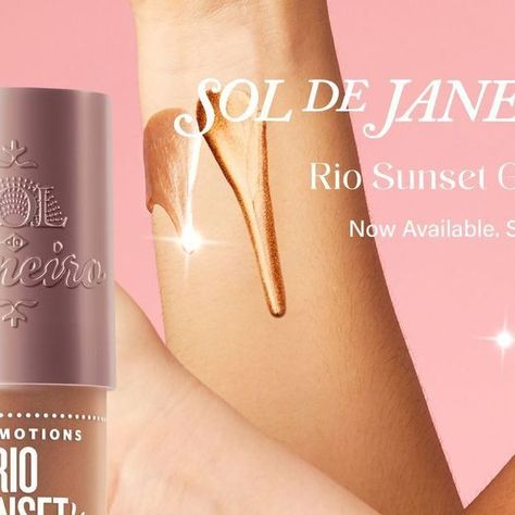 Beauty Bag on Instagram: "Experience the Sunlit Glow with @soldejaneiro Rio Sunset Glow Oil! 🌞✨ Step into the radiant world of Rio with the Rio Sunset Glow Oil – your golden ticket to sun-kissed skin and an irresistible shimmer. 🌅 Sunset in a Bottle: Capture the essence of a Brazilian sunset, wherever you are. This luxurious oil imparts a luminous, sunlit glow that's as dazzling as the last rays of the day. 💫 A Touch of Shimmer: Infused with a subtle touch of shimmer, it accentuates your natural beauty, leaving you looking and feeling like a bronzed goddess. 🏖️ Beach Vibes Anytime: Whether you're heading to the beach or just want to bring a touch of beachside allure to your daily life, this oil has you covered. 💧 Nourishing Elegance: But it's more than just a pretty shimmer. The Rio S Rio Sunset, Glow Oil, Sunset Glow, Golden Ticket, Beach Vibes, Beach Vibe, Beauty Bag, Sun Kissed, Daily Life