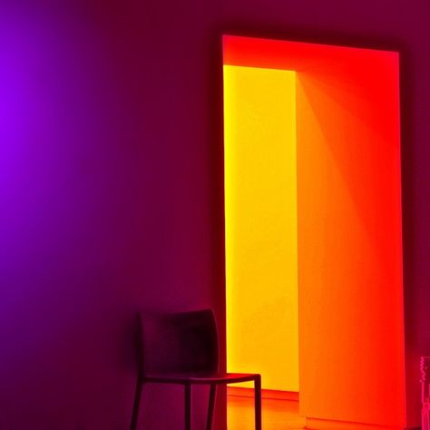 colour light beautiful Neon Rouge, Purple Lighting, Color Video, Purple Color Schemes, Seni Cat Air, Orange Aesthetic, Purple And Yellow, Yellow Aesthetic, Take Your Time