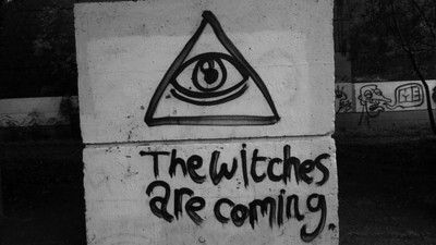 The witches are coming. Ragnor Fell, Images Terrifiantes, Credence Barebone, The Legend Of Sleepy Hollow, Something Wicked, The Witches, Modern Witch, Seeing Eye, All Seeing Eye