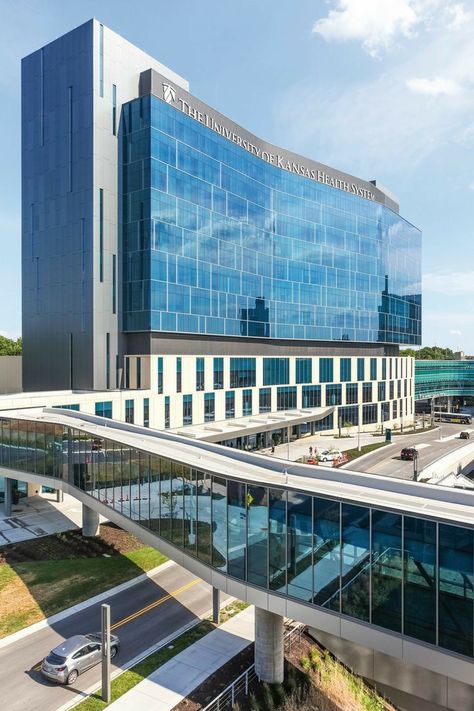 Future Hospital Design, Hospital Design Architecture Exterior, Hospital Exterior Design, Hospital Infrastructure, Luxury Hospital, Hospital Exterior, Hospital Design Architecture, Hospital Building, Modern Hospital