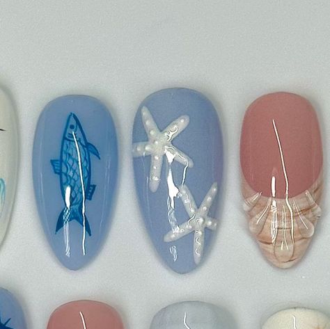 Surfboard Nails, Coastal Nails Designs, Coastal Cowgirl Nails, Coastal Granddaughter Nails, Palette Nails, Coastal Nails, Shark Nails, Nessa Nails, Girl Hacks