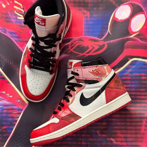 Spiders Man, Zapatillas Nike Jordan, Marvel Shoes, Nike Air Jordan 1 High, Jordan Sneaker, All Nike Shoes, Shoes Sneakers Jordans, Best Shoes For Men, Cute Nike Shoes