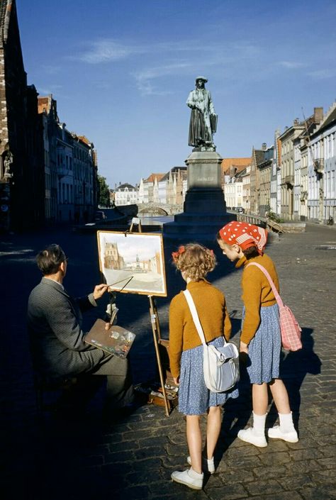 Whatever Forever, Girls Watch, In Bruges, Bruges Belgium, Painting Picture, Girls Watches, National Geographic Photos, 인물 사진, Pictures To Paint