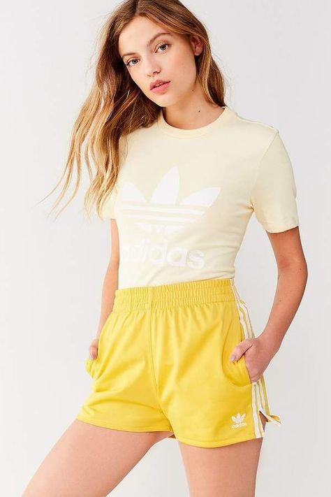 Adidas Originals Adicolor 3 Stripes Short | Adidas #shorts | sports shorts | athletic shorts | exercise outfit | summer ootd | yellow ootd | yellow outfit Addidas Shirts, Joanna Kuchta, Sport Outfits Summer, Athleisure Summer, Oufits Casual, Yellow Outfit, Ootd Summer, Adidas Shorts, Summer Inspiration