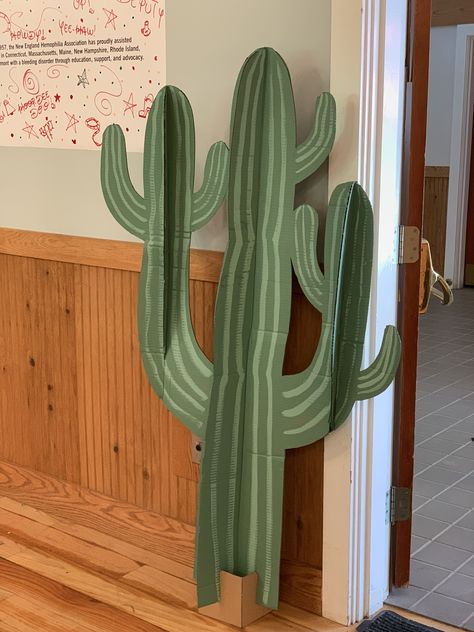 Desert Theme Vbs Decorations, Cactus Photo Backdrop, Desert Decoration Ideas Vbs, Diy Cactus Decor, Cardboard Cactus, Diy Wild West Decorations, Diy Cardboard Cactus, Cardboard Western Props, Coachella Party Ideas