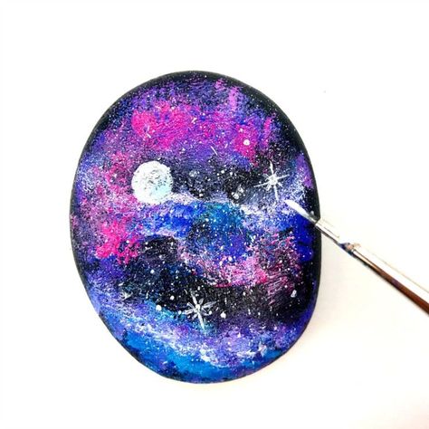 Easy Painting Ideas For Kids, Painting Ideas For Kids, Diy Galaxy, Art Coquillage, Rock Painting Tutorial, Easy Painting Ideas, Space Painting, Painted Rocks Diy, Rock Painting Ideas Easy