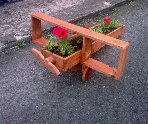 Cut two pieces of scrap wood into complementary shapes and glue or nail them together.
Toy Blocks: Sand down smaller pieces of scrap wood for children's building blocks.
Miniature Furniture: Create tiny furniture pieces like chairs or tables for dollhouses.


Tags:

#DIY
#Woodworking
#Upcycle
#Recycle
#Handmade
#HomeDecor
#Crafts
#WoodProjects
#ScrapWood
#RusticDecor Scrap Wood Projects Diy Easy, Projects With Scrap Wood, Scrap Wood Projects Diy, Diy Scrap Wood Projects, Diy Scrap Wood, Craft Table Diy, Wood Yard Art, Barn Wood Projects, Tiny Furniture