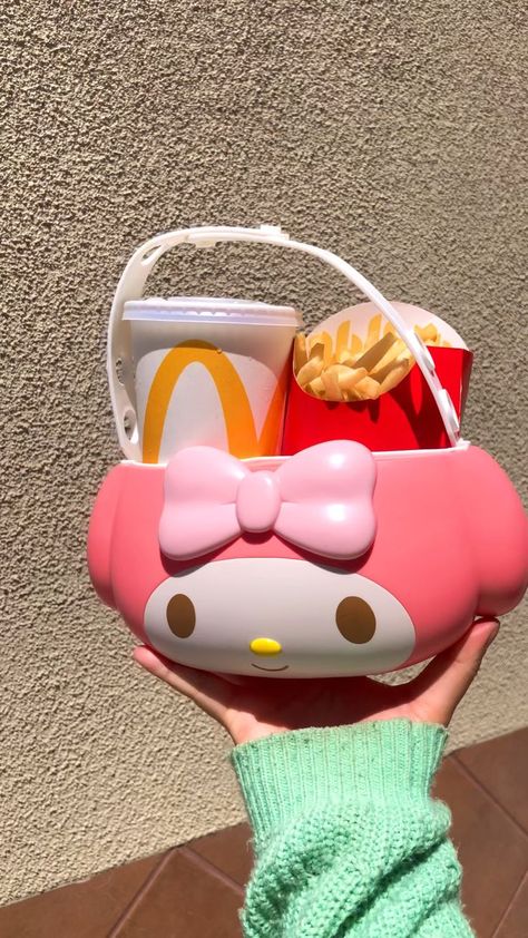 My Melody McDonald’s | Hello kitty, Hello kitty my melody, Hello kitty items Images Hello Kitty, Hello Kitty Rooms, Melody Hello Kitty, Hello Kitty Aesthetic, Cute Snacks, Kawaii Accessories, Hello Kitty My Melody, Kawaii Room, Hello Kitty Items