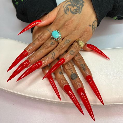 HOT EBONY NAILZ on Instagram: “XXXL Red tips for another project on @skyemelena ❤️🌹 Products used: @apresnailofficial XXXL Stiletto tips from the Apres x Jenny Secret…” Extreme Long Nails, Red Tips, Sharp Nails, Exotic Nails, Crazy Nails, Dope Nails, Aaliyah, Red Nails, Long Nails