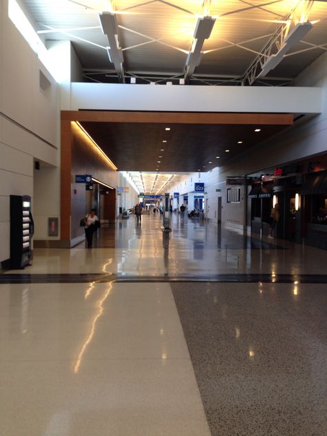 Detroit airport looking left Detroit Airport, Airport Look, At The Airport, Pretty Much