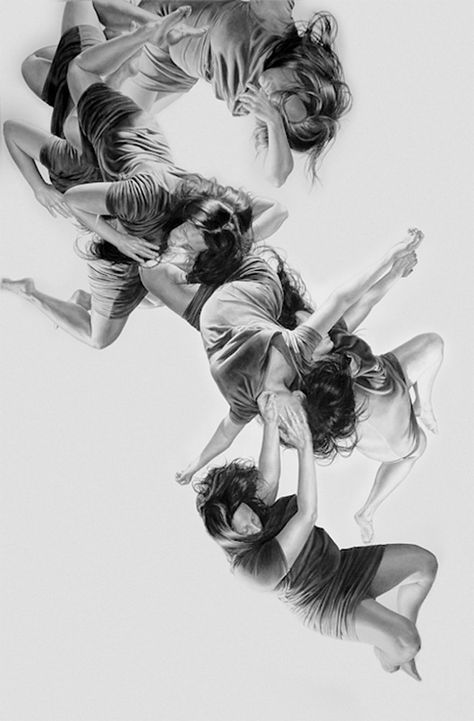 Bodies in Motion by Leah Yerpe | Inspiration Grid | Design Inspiration Scale Drawing, Graphite Drawings, Black And White Drawing, Charcoal Drawing, 인물 사진, Human Figure, Drawing Techniques, Figurative Art, Portrait Drawing