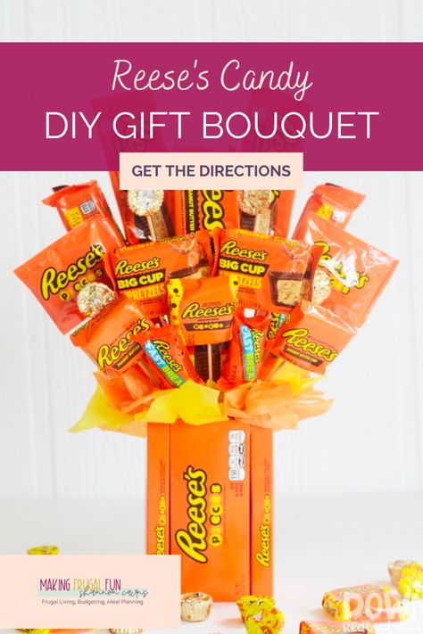 A candy bouquet made with all different kinds of wrapped Reese's candy. Candy Gifts For Boyfriend, Cute Candy Gifts, Reeses Candy, Reese's Chocolate, Candy Bouquet Diy, Valentine Bouquet, Reeses Cups, Peanut Butter Candy, Chocolate And Peanut Butter