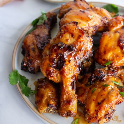 Air Fryer Chicken Drumsticks, Orange Ginger Chicken, Chicken Drumsticks Recipe, Drumsticks Recipe, Drumstick Recipes, Chicken Drumstick Recipes, Glazed Chicken, Air Fryer Dinner Recipes, Chicken Drumsticks