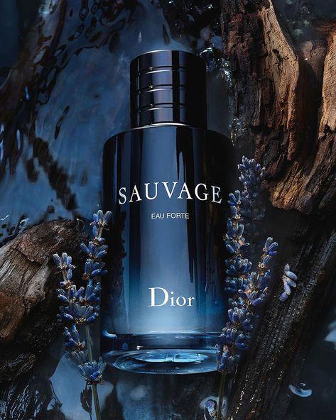 Dior Reunites with Johnny Depp for Sauvage Power Of Water, Dior Fragrance, Dior Sauvage, Men Dior, Tom Ford Beauty, Spicy Fragrance, Dior Beauty, Night Cap, Design Magazine