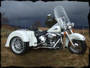 Harley davidson trikes for sale uk - brooklands trike Harley Freewheeler, Street 750, Harley Davidson Trike, Custom Trikes, Adult Tricycle, Harley Davidson Bike, Softail Deluxe, Trike Motorcycle, Bike Pics