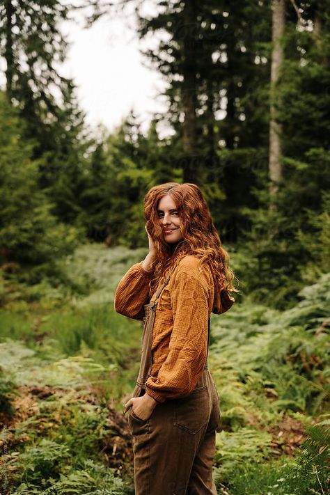 "Natural Woman In The Forest Portrait" by Stocksy Contributor "Alba Vitta" - Stocksy Portraits In Forest, Nature Portraits Photography Forests, Natural Woman Photoshoot, Mountain Portrait Photography, Hippie Photoshoot, Woman In The Forest, Mountain Portrait, Forest Portrait, Forest Shoot