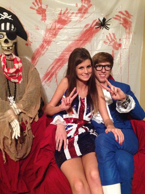 Halloween couple costume! Sixties girl and Austin Powers Austin Powers Couples Costume Halloween, Austen Powers Costume, Austin Powers Costume Couple, Austin Powers Couples Costume, 90s Couples Costumes, 90s Movies Costumes, Austin Powers Costume, Halloween Couple Costume, Cartoon Halloween Costumes