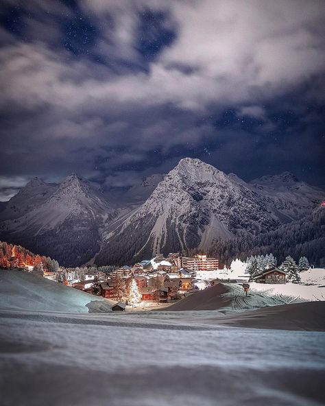 Arosa Switzerland, Night Seen, Switzerland Tourism, Switzerland Vacation, Breathtaking Nature, Sky Mountain, Dream Living, Bob Ross, Cool Countries