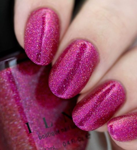 ILNP Nexus - Rich Raspberry Holographic Nail Polish Raspberry Nails, Nail Dipping Powder Colors, Beautiful Nail Polish, Rainbow Sparkle, Pretty Nail Polish, Fall Nail Art Designs, Nail Shimmer, Holographic Nail Polish, Red Sparkle