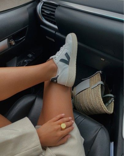 Veja V 10, Scandi Style, Scandinavian Inspired, Outfit Inspirations, Outfit Inspo, Style Inspiration, Pure Products, Sneakers, 10 Things