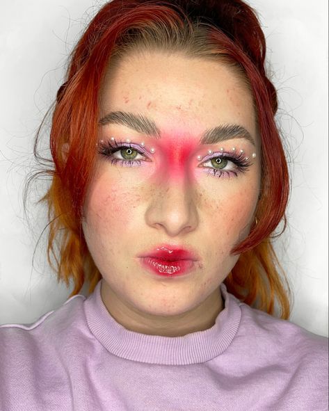 Maquillage St Valentin #aesthetic #makeup #makeupartist #makeupideas #stvalentin #valentines #valentinesday #valentinesmakeup #pink #pinkmakeup Valentines Makeup, Pink Makeup, St Valentin, Aesthetic Makeup, Makeup Artist, Valentines Day, Valentines, Makeup, Pink