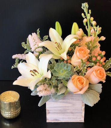 Sweetest Sunrise Bouquet | Las Vegas (NV) Same-Day Flower Delivery | Flowers by Coley Delivery Flowers, Flower Dictionary, Poinsettia Care, Rustic Wooden Box, Florist Logo, Flower Business, Peach And Green, Sympathy Flowers, Flower Care