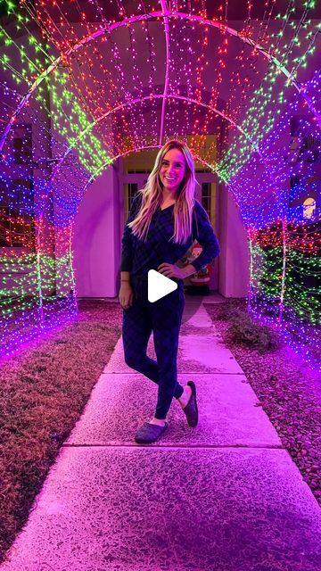 Angela Rose | DIY and Design on Instagram: "COOLEST THING I’ve EVER MADE!!! My very own light tunnel…who else wants one?? How many strands of lights do you think I used😅? 

*watch for steps and I saved everything to to highlight

Song is Twinkling Lights Reimagined by @aunimusic" Diy Christmas Light Tunnel, Diy Light Tunnel, Sidewalk Archway, Christmas Light Tunnel, Angela Rose, Rose Diy, Light Tunnel, Diy Christmas Lights, Twinkling Lights