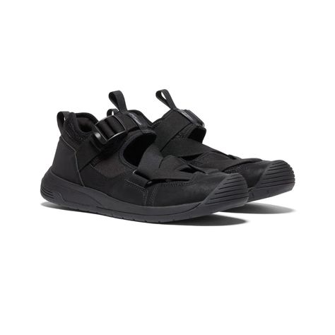 Men's Black Hiking Sandals - Zerraport Trail | KEEN Footwear Keen Shoes, Tokyo Design, Hiking Sandals, Shoes Stand, Triple Black, Comfortable Fashion, Going Out, Men's Shoes, Slip On