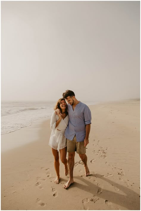 Engagement Photo Shoot Outfits Beach, Tropical Beach Engagement Photos, Virginia Beach Engagement Photos, Half Moon Bay Engagement Photos, Couple Photos On Beach, Engagement Beach Photos Ideas, Beach Couples Shoot, Beach Prenup Photoshoot Ideas, Beach Prewedding Photography