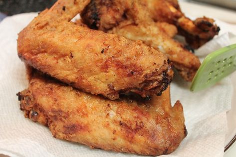 Deep Fried Turkey Wings Deep Fried Turkey Wings, Fried Turkey Wings, Fried Turkey Wings Recipe, Turkey Wings Recipe, Baked Turkey Wings, Deep Fried Turkey, I Heart Recipes, Heart Recipes, Fried Turkey