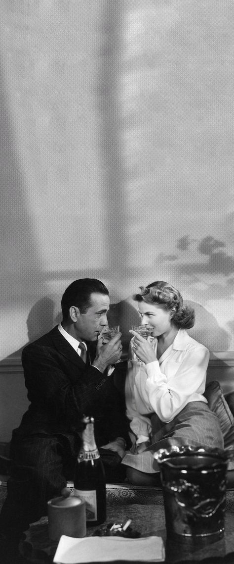 Casablanca Wallpaper Casablanca Wallpaper, Casablanca Movie, Black And White Film, December 2024, Casablanca, Spreads, Wallpapers, Film, White