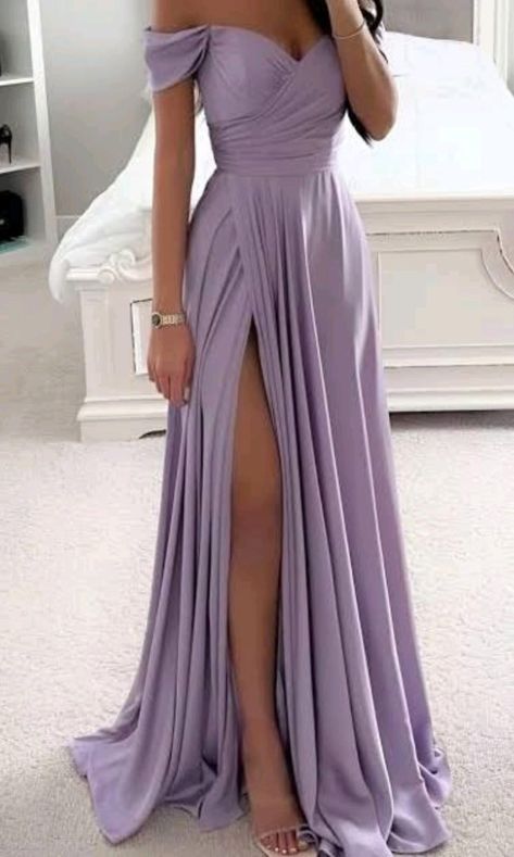 Elegant Fashion Outfits, Lavender Bridesmaid Dresses, American Dress, European Dress, Jumpsuit Elegant, Mini Robes, Off Shoulder Fashion, Us Size 10, Satin Bridesmaid Dresses