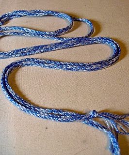 Basic finger loop braiding. Fingerloop Braiding, Cord Weaving, Ancient Crafts, Friendship Bracelet Knots, Finger Weaving, Medieval Crafts, Small Crafts, Tablet Weaving, Weaving Loom