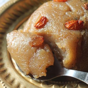 Easy Atta Halwa Recipe | Wheat Halwa Recipe Wheat Halwa Recipe, Easy Halwa Recipe, Sheera Recipe, Carrot Halwa Recipe, Carrot Pudding, Carrot Halwa, Gajar Ka Halwa, Halwa Recipe, Custard Powder