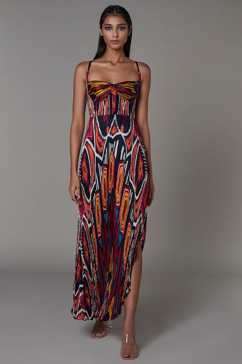 Western Wear - Buy Latest Designer Western Wear Online 2024 Asymmetrical Maxi Dress, Maxi Dress Designs, Abstract Print Dress, Abstract Dress, Color Abstract, Dress Indian, Indian Fashion Designers, Saree Dress, Wedding Guest Dresses