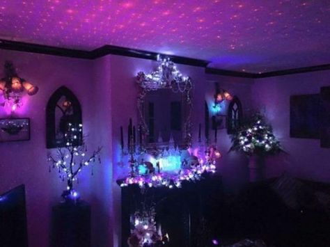 Goth Living Room Ideas, Horror Living Room, Goth Living Room, Neon Goth, Halloween Living Room Decor, Halloween Living Room, Goth Bedroom, Gothic Room, Gothic Bedroom