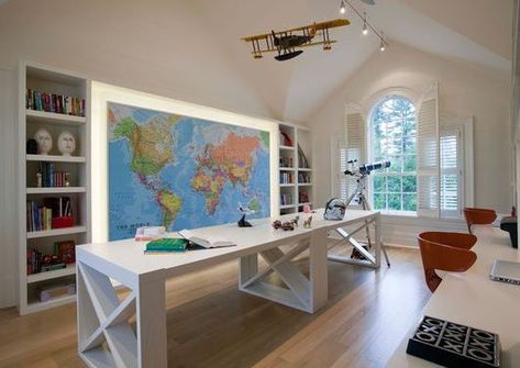 25+ Study Stations That Take the Stress Out of Homework - Raising Teens Today Homeschool Room Decor, Home Study Rooms, Slanted Walls, Study Room Design, Attic Renovation, Attic Storage, Attic Remodel, Wall Map, Attic Bedroom