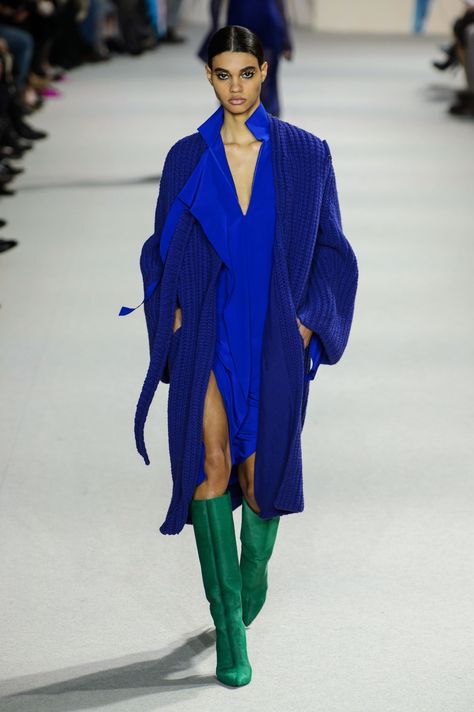 Analogous Fashion, Blues And Greens, Knitwear Fashion, Glass Garden, Knitwear Design, Fashion 2018, Knit Fashion, Colourful Outfits, Fashion Pictures