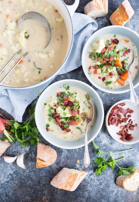 Gluten Free Clam Chowder, Best Clam Chowder Recipe, Roasted Corn Chowder, Clam Chowder Soup, Cauliflower Chowder, Clam Chowder Recipe, Bacon Chowder, Crispy Recipes, Food Story