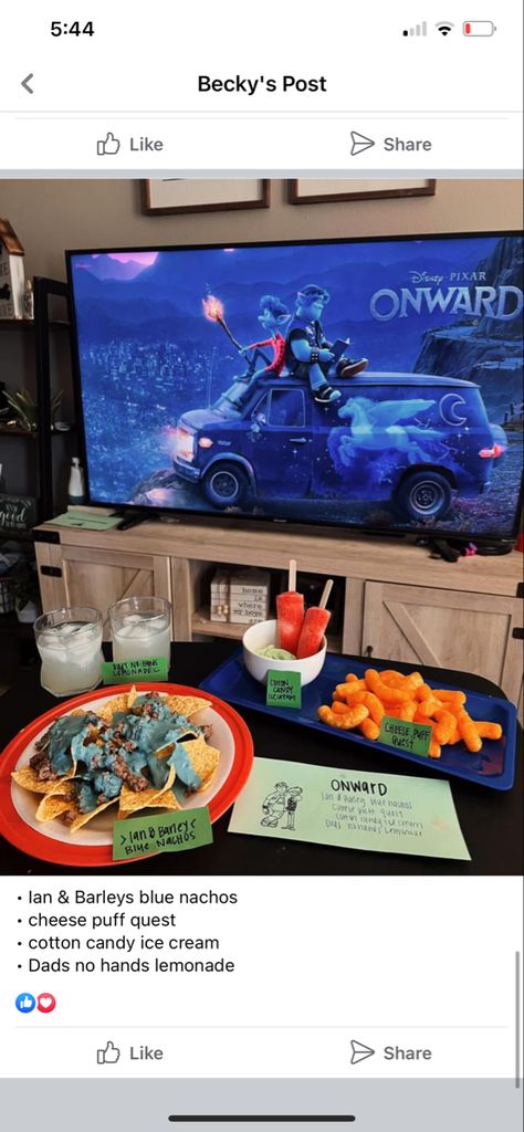 Disney Themed Movie Night, Disney Movie Night Food, Disney Movie Night Dinner, Disney Themed Food, Movie Night Dinner, Movie Night Theme, Movie Night For Kids, Movie Night Food, Disney Movie Night