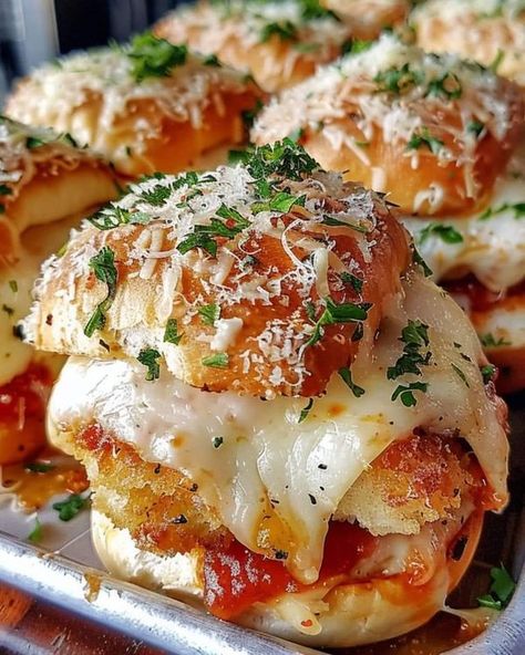 Yummy Sliders, Tangerine Chicken, Parmesan Sliders, Beer Cheese Recipe, Chicken Parmesan Sliders, Italian Breadcrumbs, Grandma Cooking, Slider Buns, Grandmas Recipes