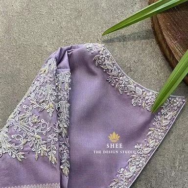 Lilac Blouse Designs, Blouse Handwork, Aari Blouses, Pattu Dress, Maggam Blouses, Kanchi Pattu Sarees, Lilac Blouse, Maggam Blouse, Blouse Works