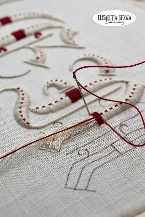 Embroidery Background Ideas, Couching Stitch, French Embroidery, 3d Embroidery, Embroidery Letters, Embroidery Stitches Tutorial, Pola Sulam, Red Thread, Embroidery Monogram