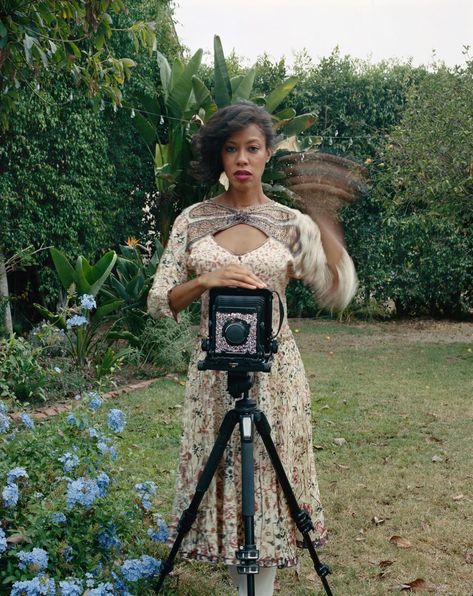 Photographer Deana Lawson Unveils Her First Self-Portrait in Almost a Decade | Vogue Deana Lawson, Contemporary Fine Art Photography, Zora Neale Hurston, Work In New York, Institute Of Contemporary Art, Study Photography, Hip Hop Art, African Diaspora, Paris Photos