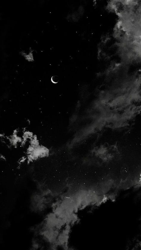 Moon Pfp Aesthetic Dark, Astethic Black Wallpaper, Toh Aesthetic Wallpaper, Mysterious Pfp Aesthetic, Wallpapers Aesthetic Iphone, Scenery Aesthetic, Dark Black Wallpaper, Dark Landscape, Sparkle Wallpaper