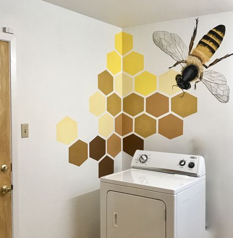 My sweetie requested this honeycomb and bee mural for the laundry room! Bee Laundry Room Ideas, Honey Bee Bedroom Decor, Bee Room Ideas, Honeycomb Wall Paint, Bee Theme Bathroom, Bee Laundry Room, Bee Mural Ideas, Bee Theme Room, Bee Themed Bathroom