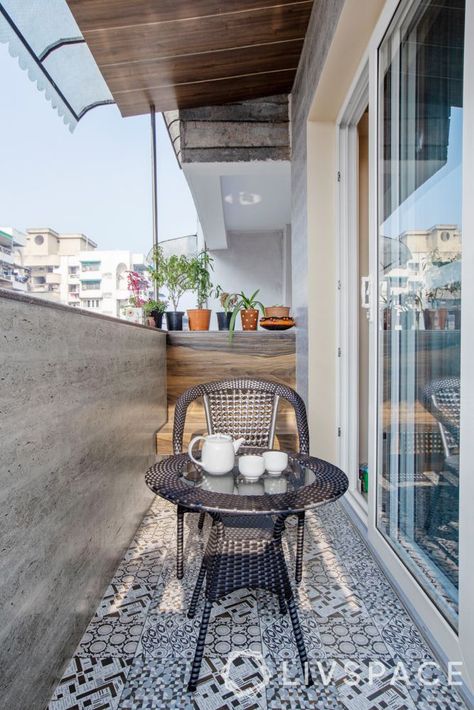 balcony tiles-balcony flooring ideas-mosaic tiles for balcony Balcony Wall Tiles Ideas Apartment, Balcony Wall Tiles, Casa Rock, Balcony Tiles, Balcony Shade, Balcony Wall, Wooden Floor Tiles, Interior Balcony, Tiles Designs